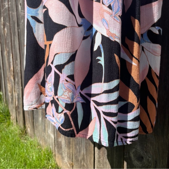 Billabong Twist It floral dress size small - Picture 4 of 17